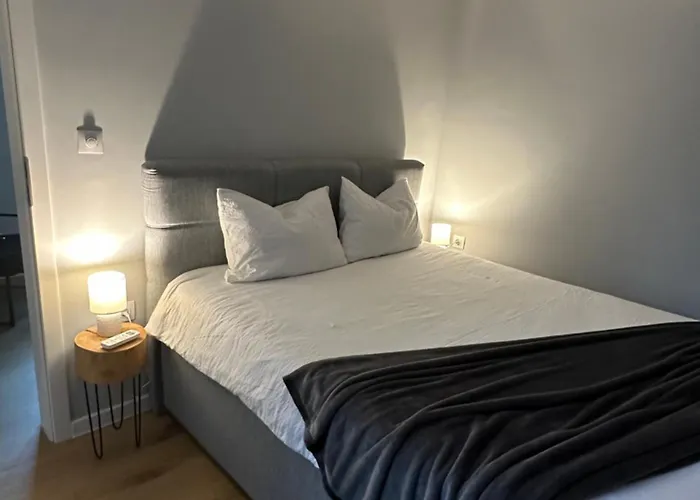 Cosy - Location * Бургас